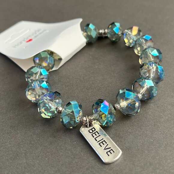 Charmze Stackable Stretch Beaded Bracelets Aurora borealis NEW - Picture 3 of 3